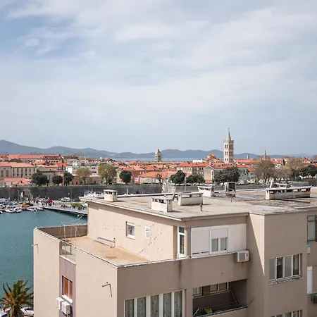 Old Town View In Center And Free Street Parking Apartman